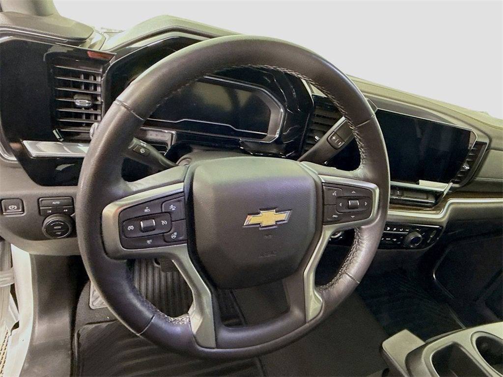 used 2022 Chevrolet Silverado 1500 car, priced at $32,499