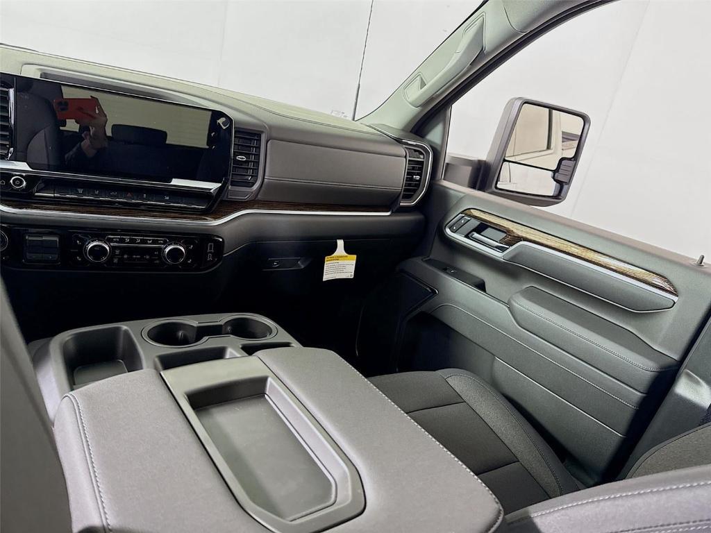 new 2026 GMC Sierra 3500 car, priced at $71,826