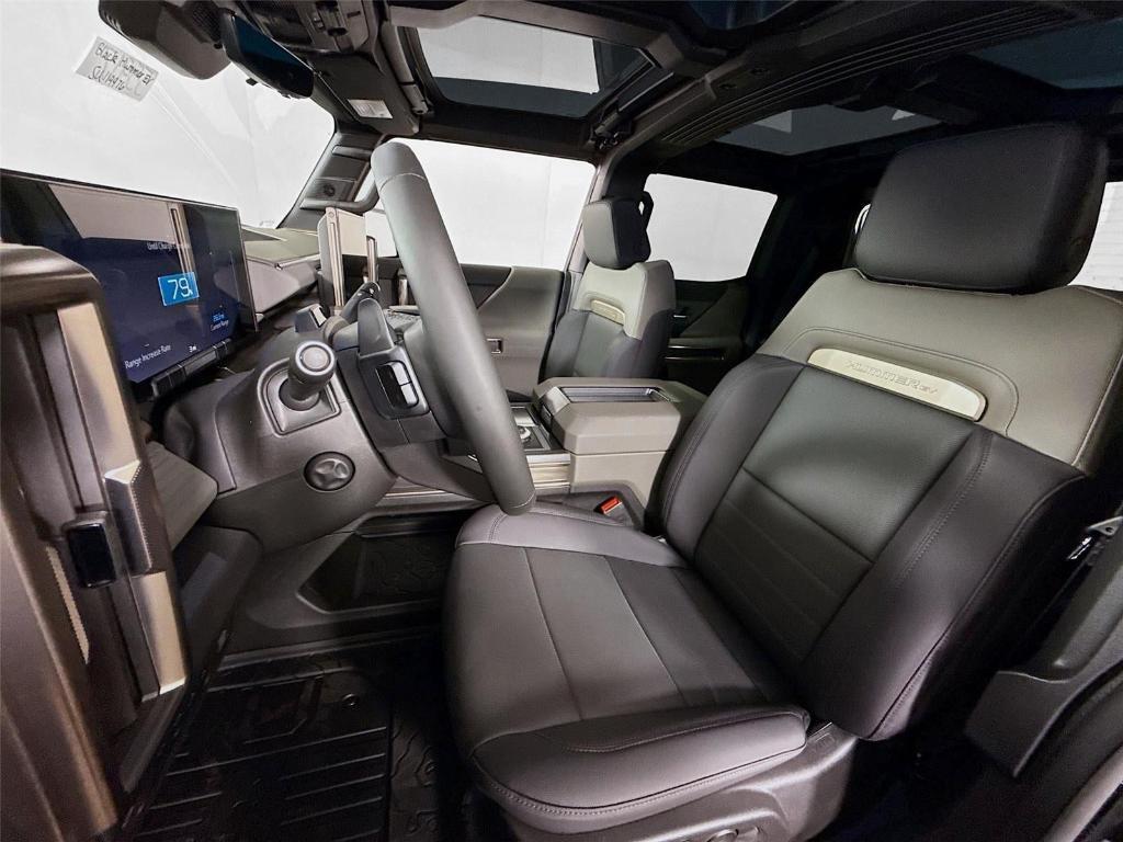 new 2025 GMC HUMMER EV Pickup car, priced at $86,684