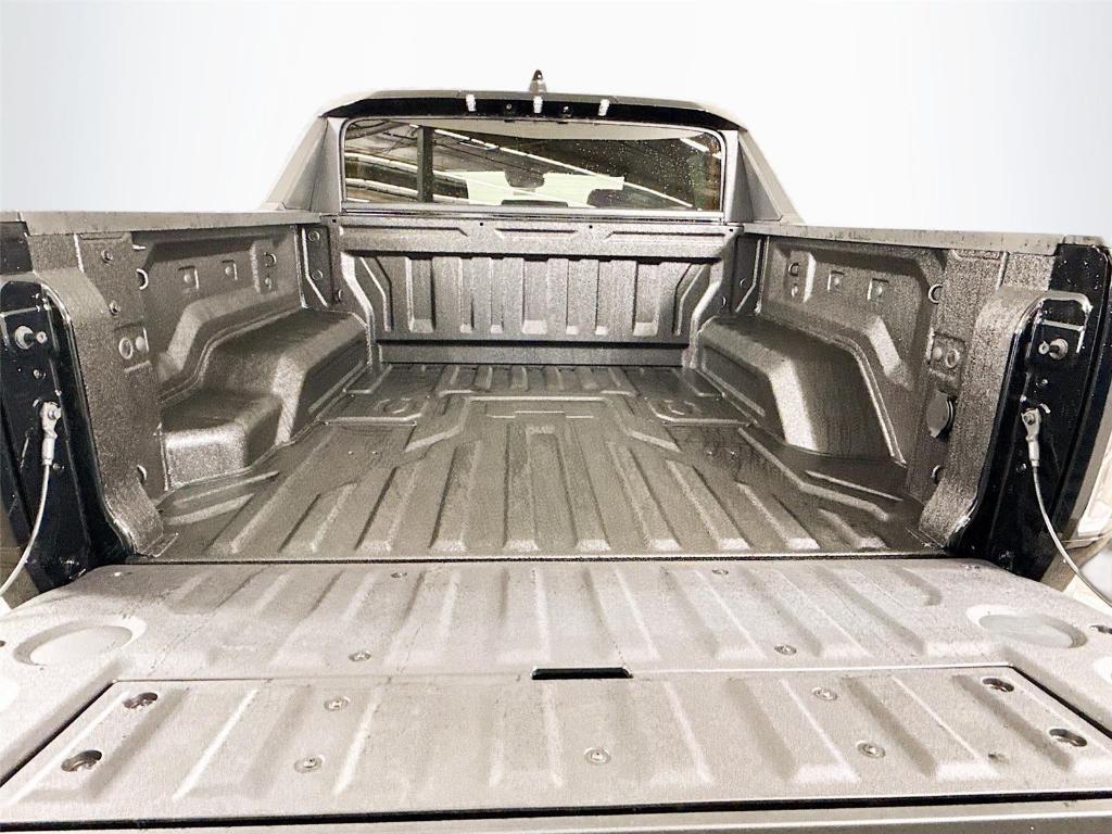 new 2025 GMC HUMMER EV Pickup car, priced at $86,684