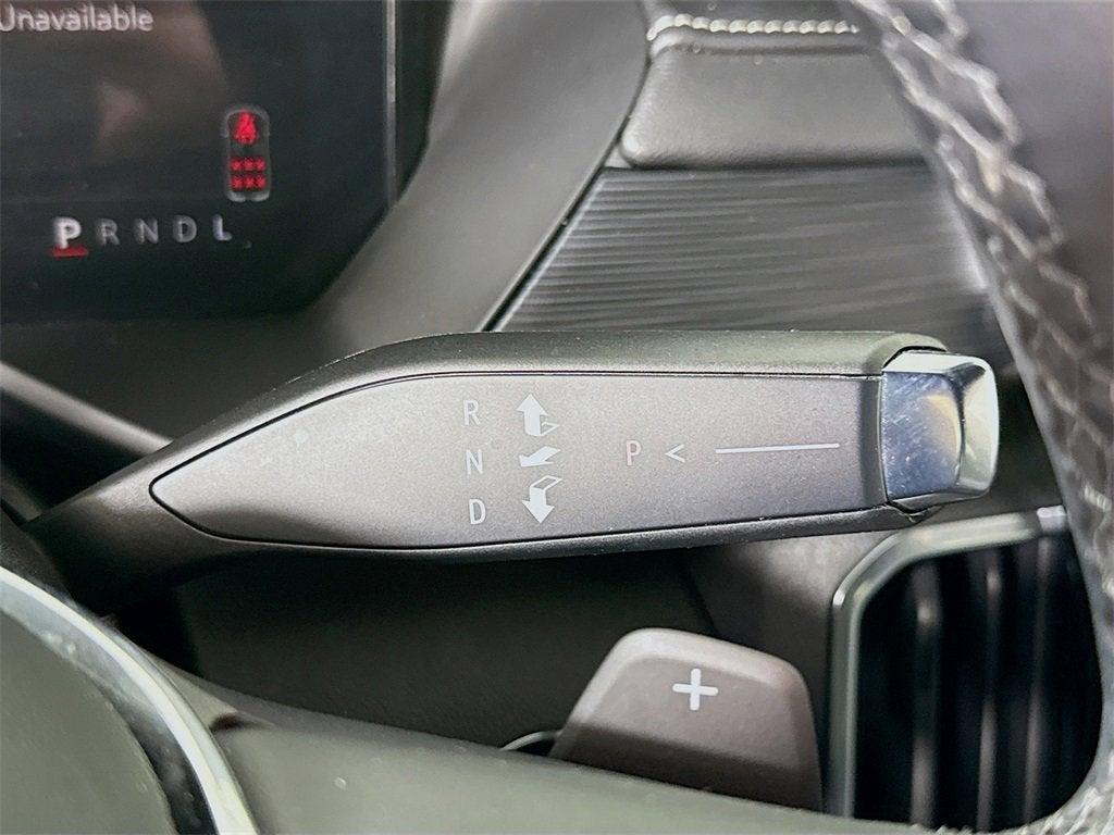 used 2025 GMC Acadia car, priced at $33,997