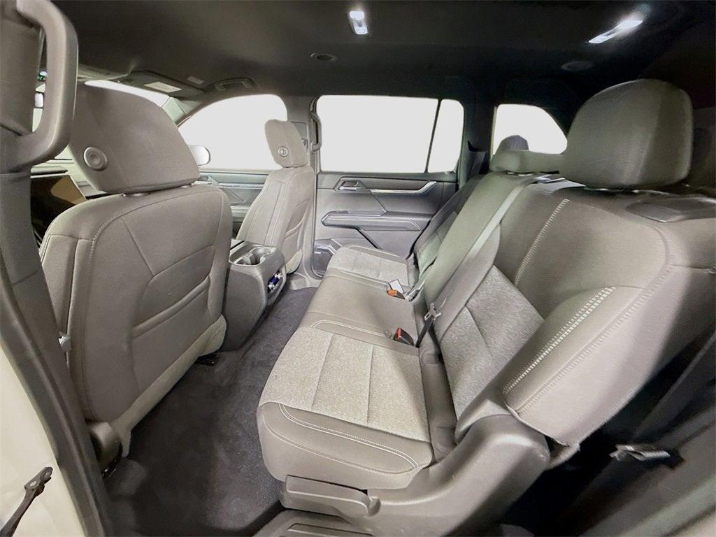 used 2025 GMC Acadia car, priced at $33,997