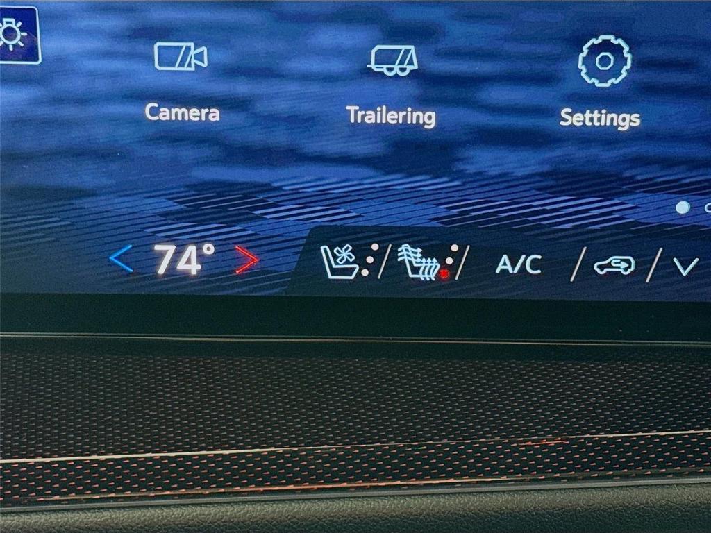 new 2026 Chevrolet Traverse car, priced at $58,481