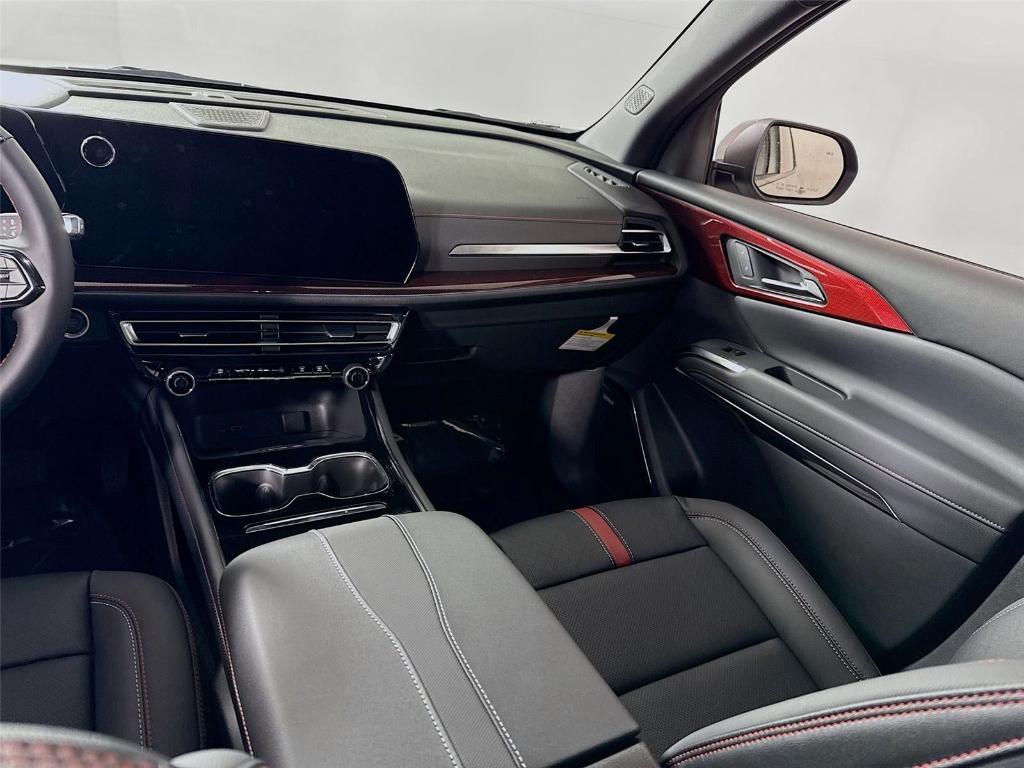 new 2026 Chevrolet Traverse car, priced at $58,481