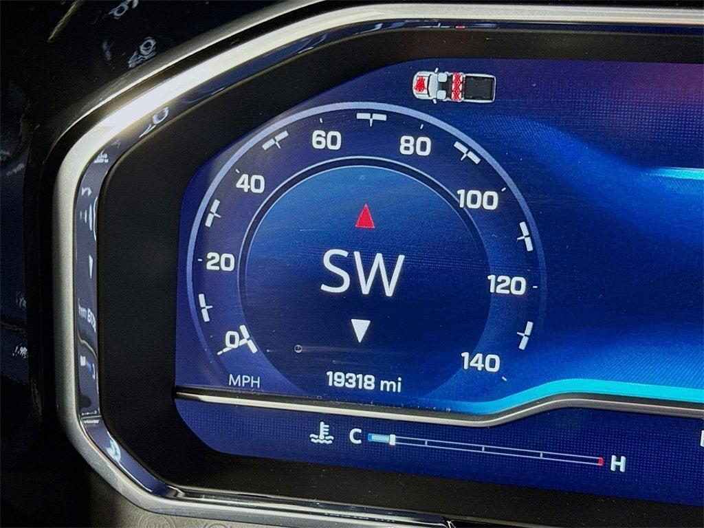 used 2024 Chevrolet Silverado 1500 car, priced at $37,997