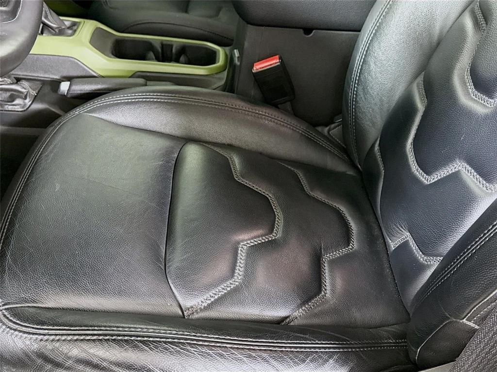 used 2022 Jeep Gladiator car, priced at $35,997