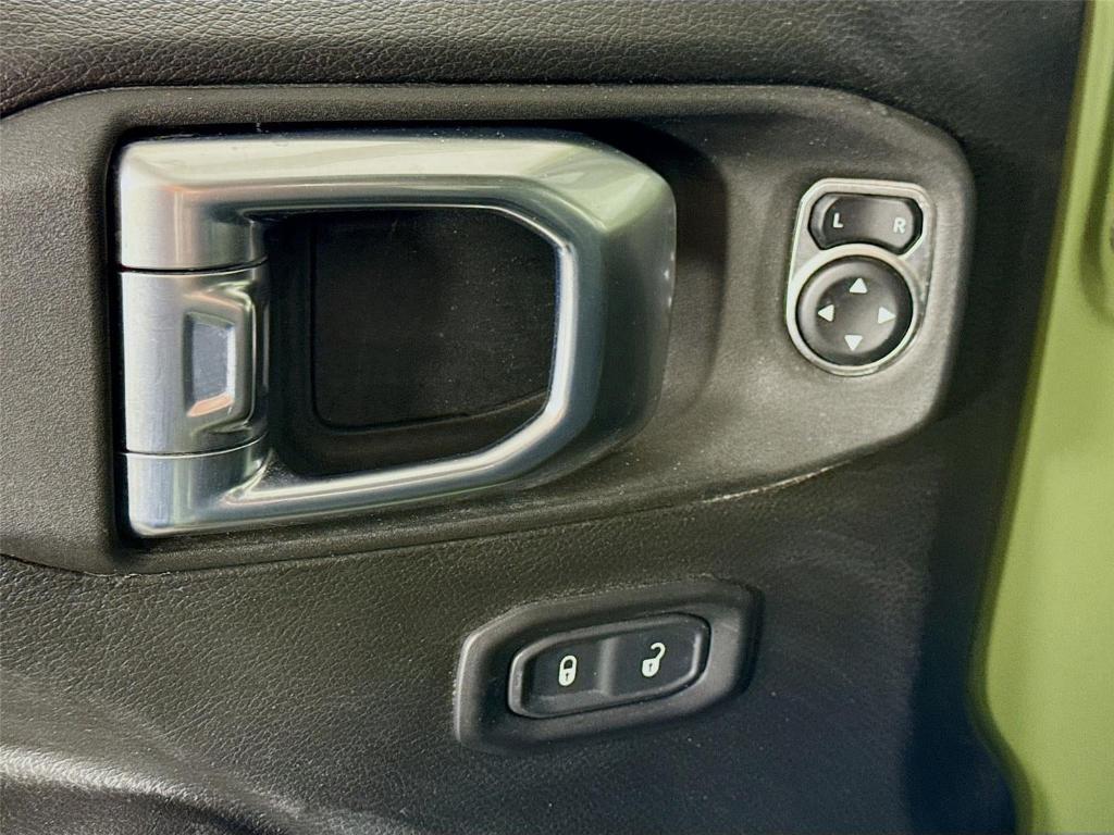 used 2022 Jeep Gladiator car, priced at $35,997