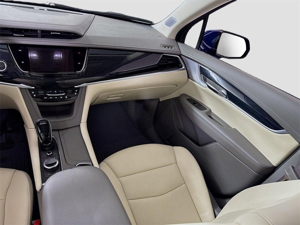 used 2024 Cadillac XT6 car, priced at $39,499