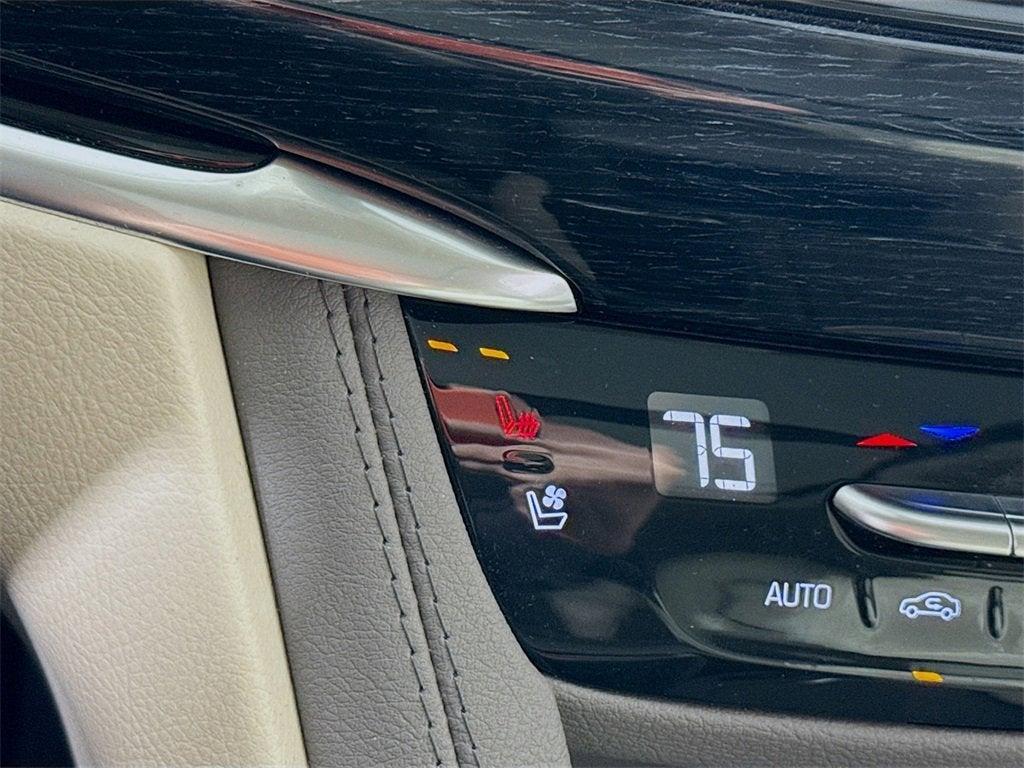 used 2024 Cadillac XT6 car, priced at $39,499