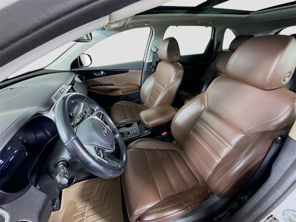 used 2019 Kia Sorento car, priced at $13,397