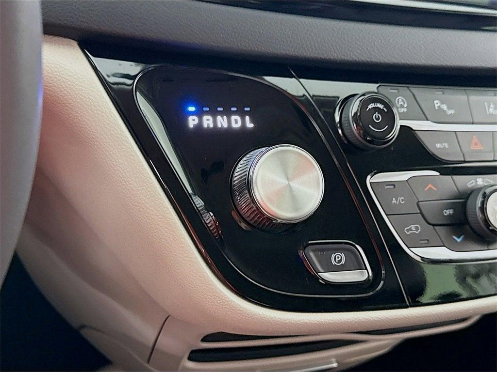 used 2024 Chrysler Pacifica car, priced at $27,597