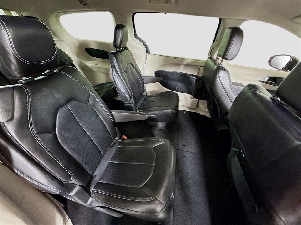 used 2024 Chrysler Pacifica car, priced at $27,597