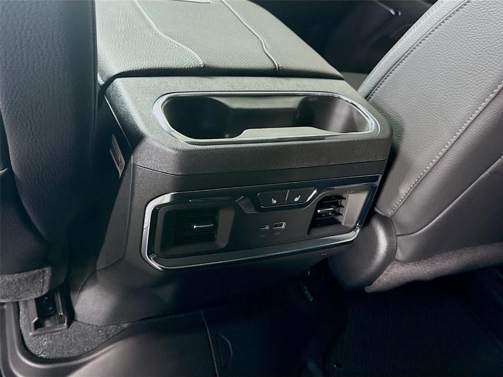 new 2026 GMC Sierra 3500 car, priced at $88,585