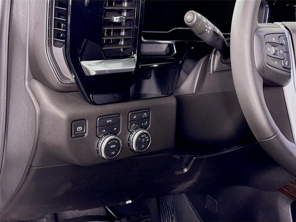 new 2025 GMC Sierra 1500 car, priced at $54,524