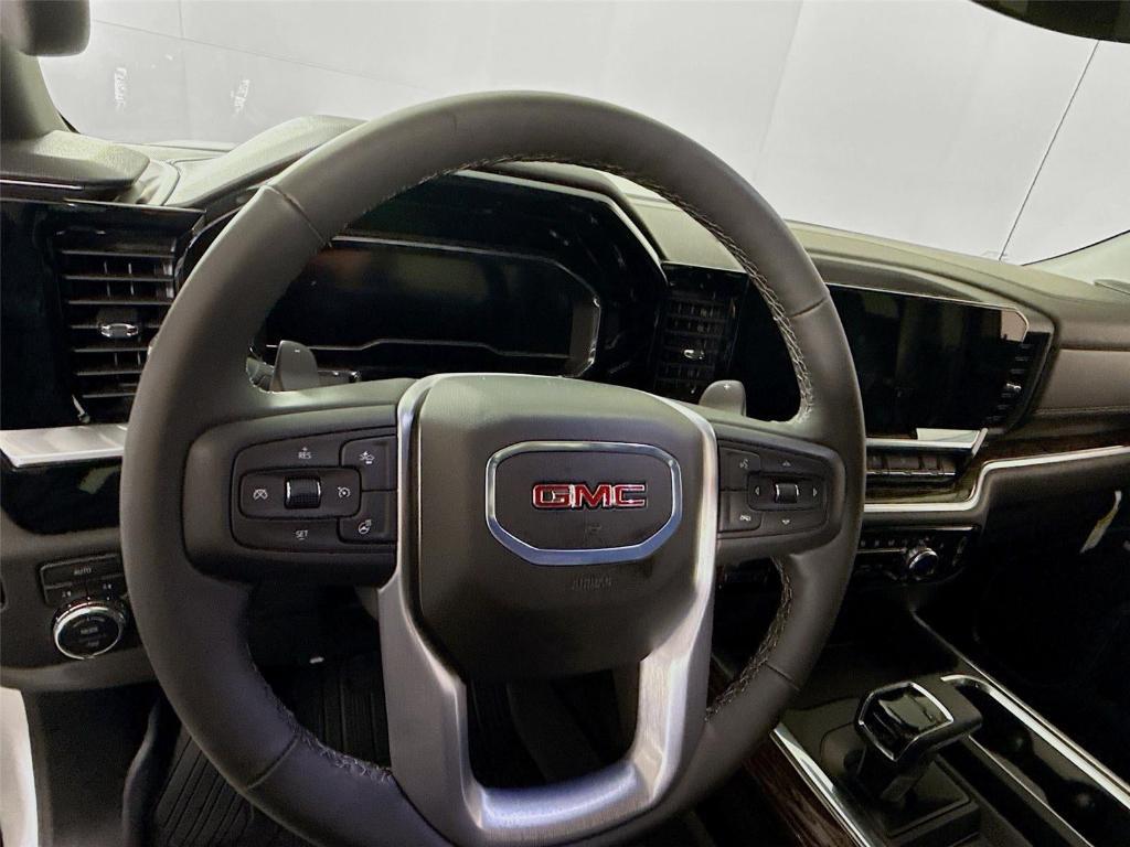 new 2025 GMC Sierra 1500 car, priced at $54,524