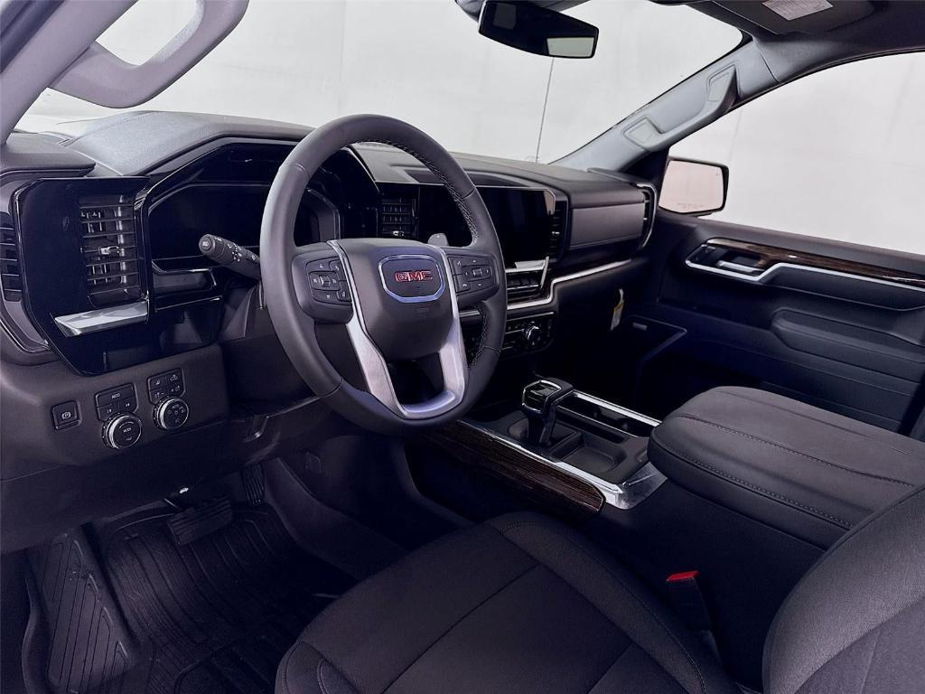 new 2025 GMC Sierra 1500 car, priced at $54,524