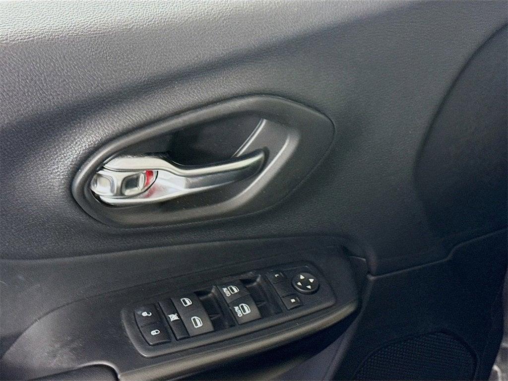 used 2020 Jeep Cherokee car, priced at $17,997