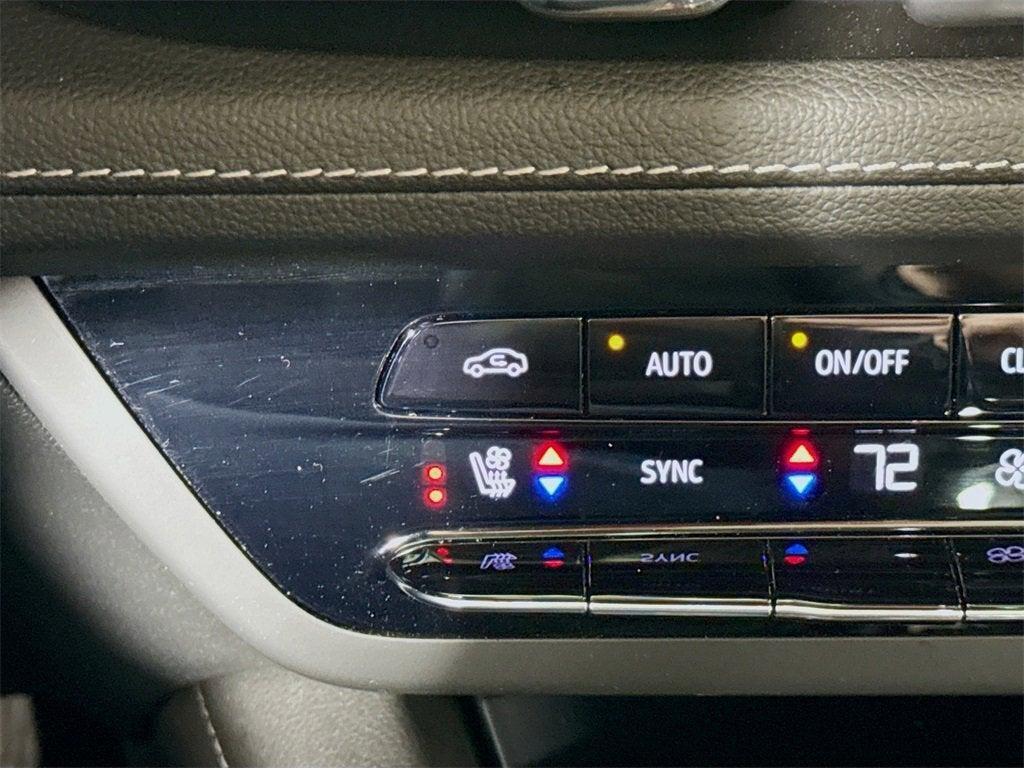 used 2023 Buick Envision car, priced at $31,997