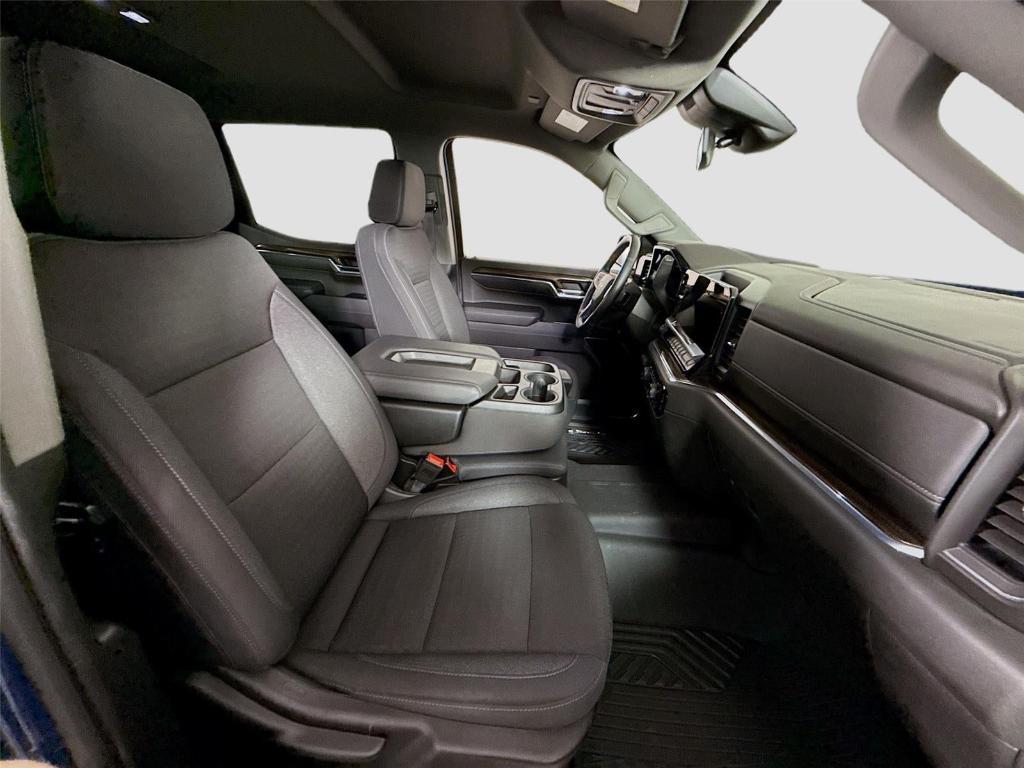 used 2024 Chevrolet Silverado 1500 car, priced at $40,997