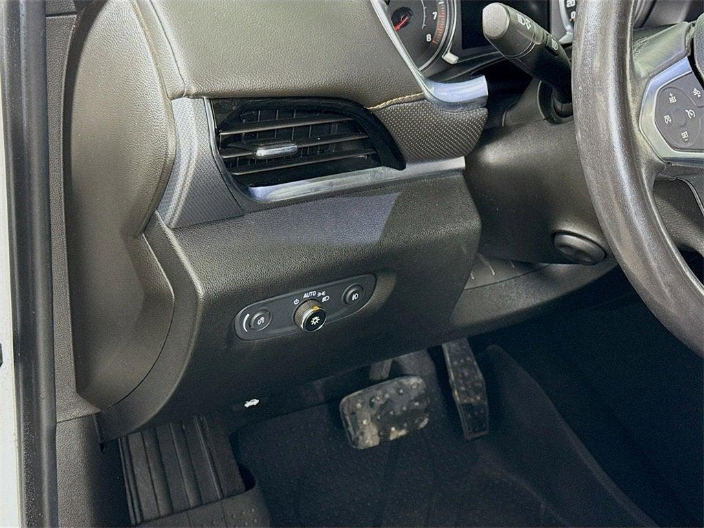 used 2020 Chevrolet Traverse car, priced at $22,597