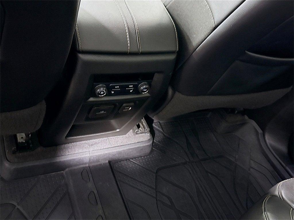 used 2020 Chevrolet Traverse car, priced at $22,597