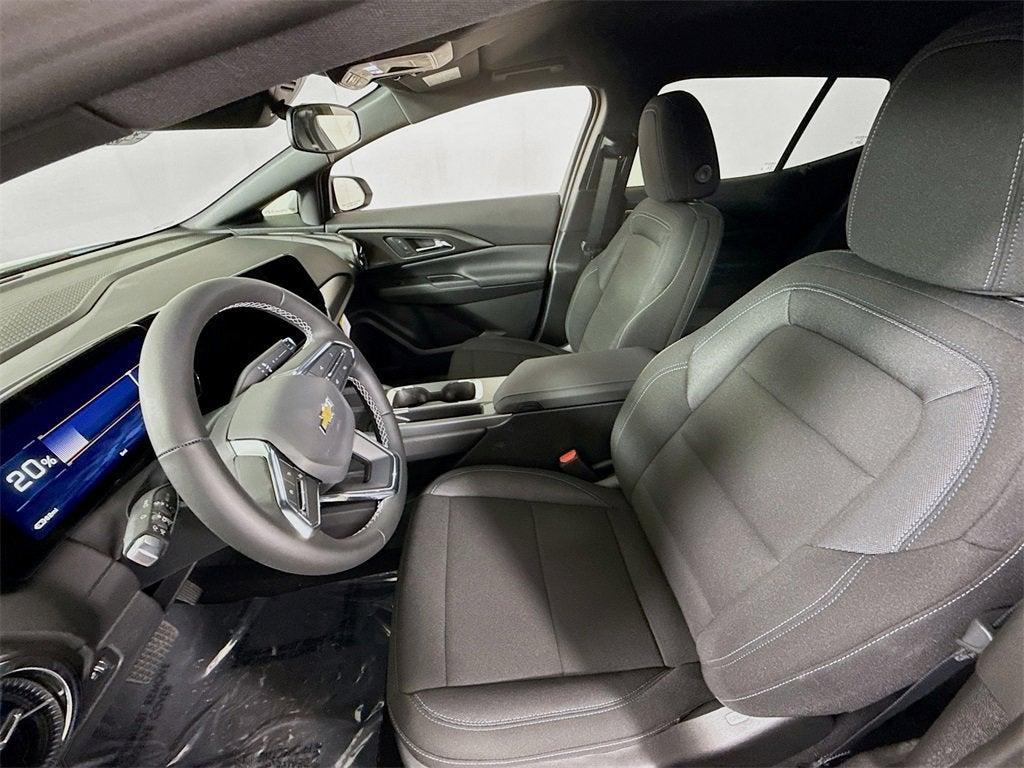 new 2026 Chevrolet Equinox EV car