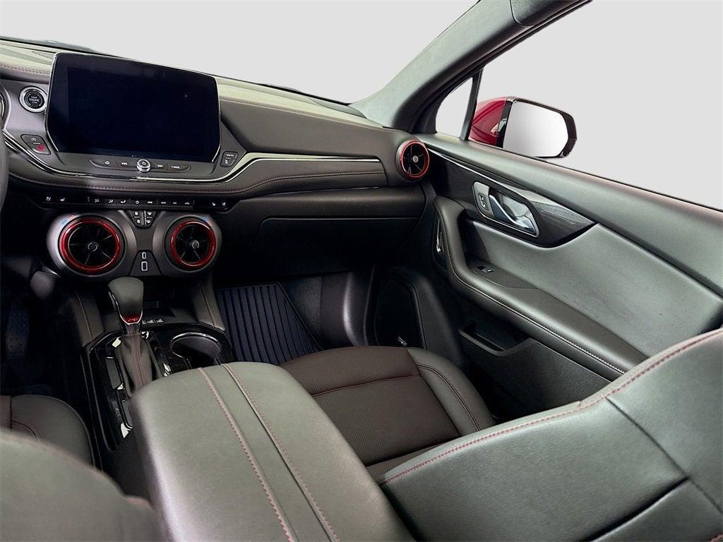 used 2025 Chevrolet Blazer car, priced at $38,997