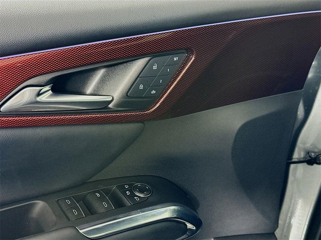 used 2025 Chevrolet Traverse car, priced at $46,997