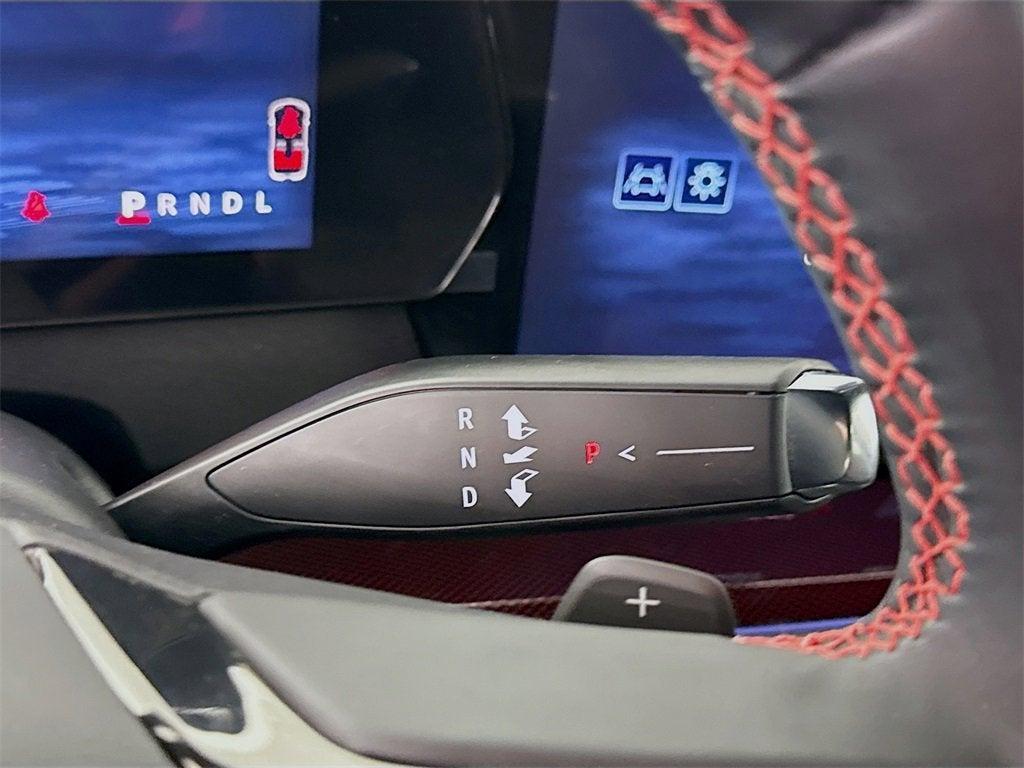 used 2025 Chevrolet Traverse car, priced at $46,997