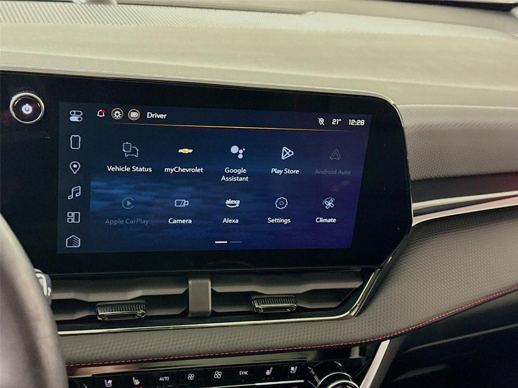 used 2025 Chevrolet Equinox car, priced at $29,499