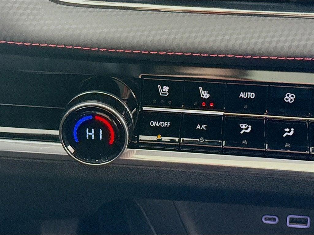 used 2025 Chevrolet Equinox car, priced at $31,597