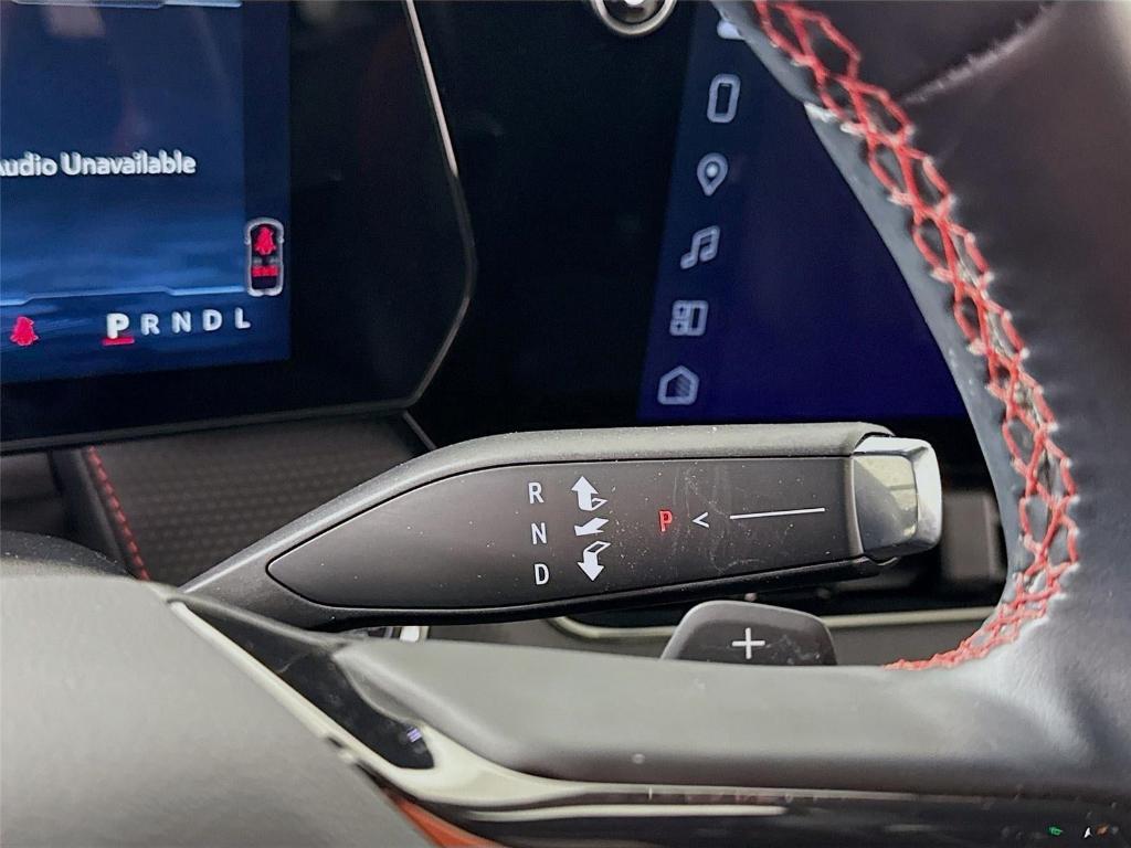 used 2025 Chevrolet Equinox car, priced at $29,499