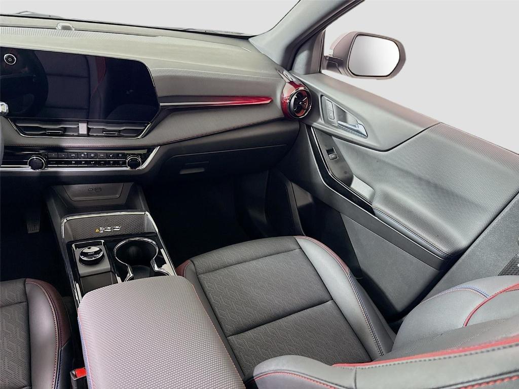 used 2025 Chevrolet Equinox car, priced at $29,499