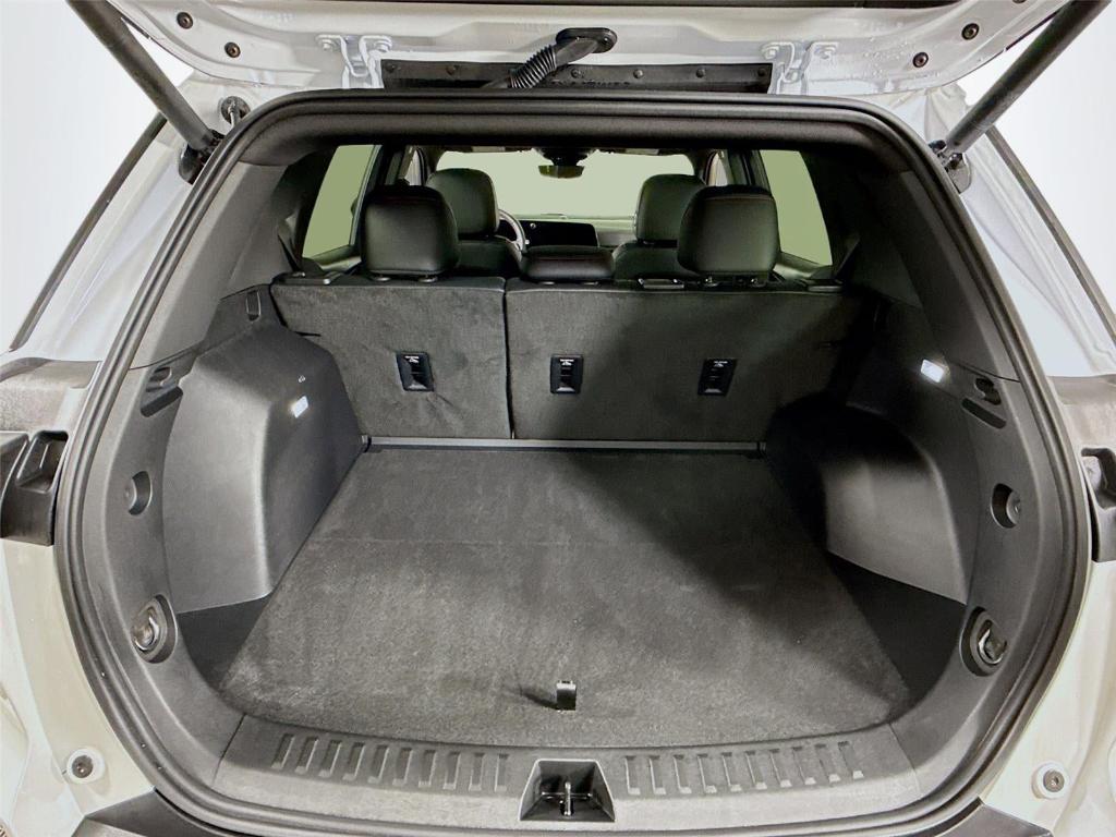 used 2025 Chevrolet Equinox car, priced at $29,499