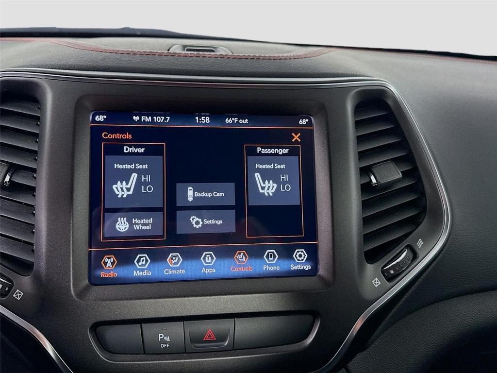 used 2019 Jeep Cherokee car, priced at $16,997