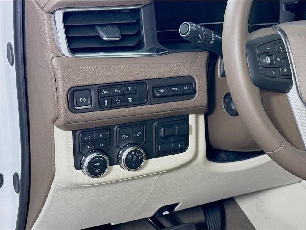 used 2024 GMC Yukon car, priced at $72,997