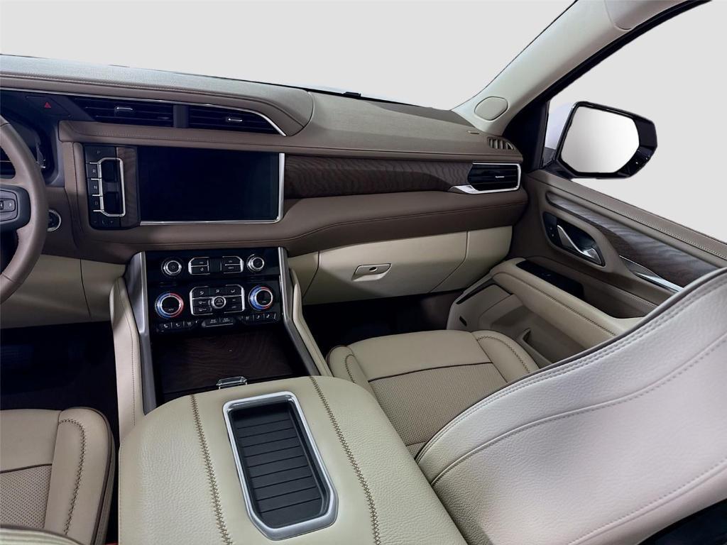 used 2024 GMC Yukon car, priced at $72,997