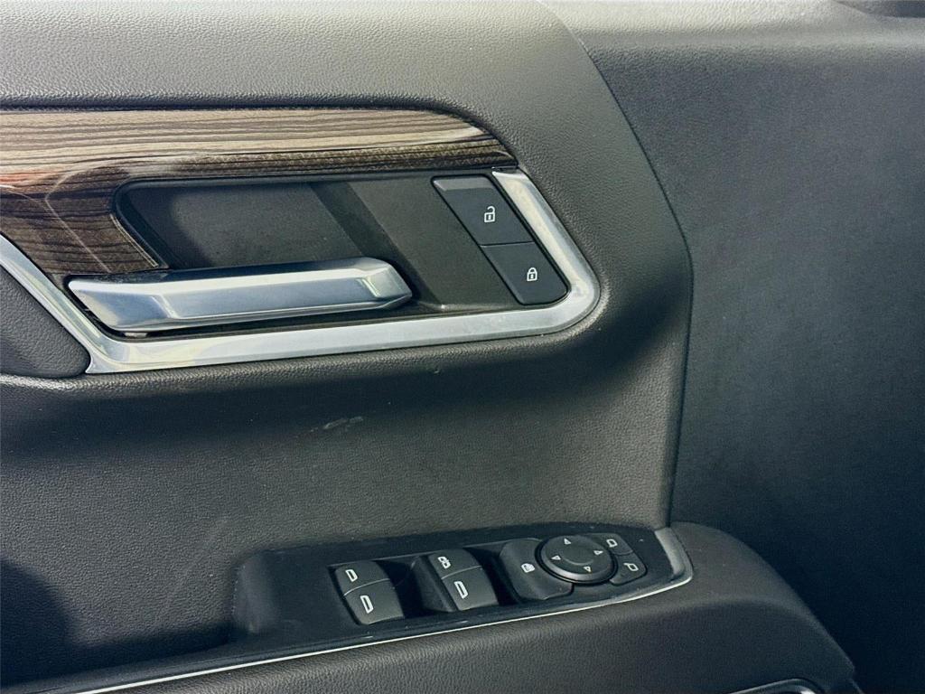 used 2022 Chevrolet Silverado 1500 car, priced at $33,997