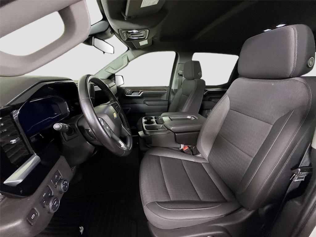 used 2022 Chevrolet Silverado 1500 car, priced at $33,997