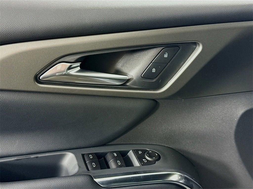 new 2026 Chevrolet Traverse car, priced at $42,221