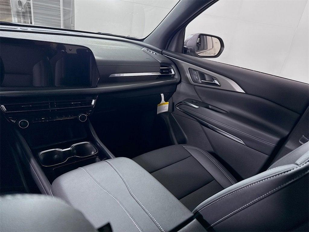 new 2026 Chevrolet Traverse car, priced at $42,221