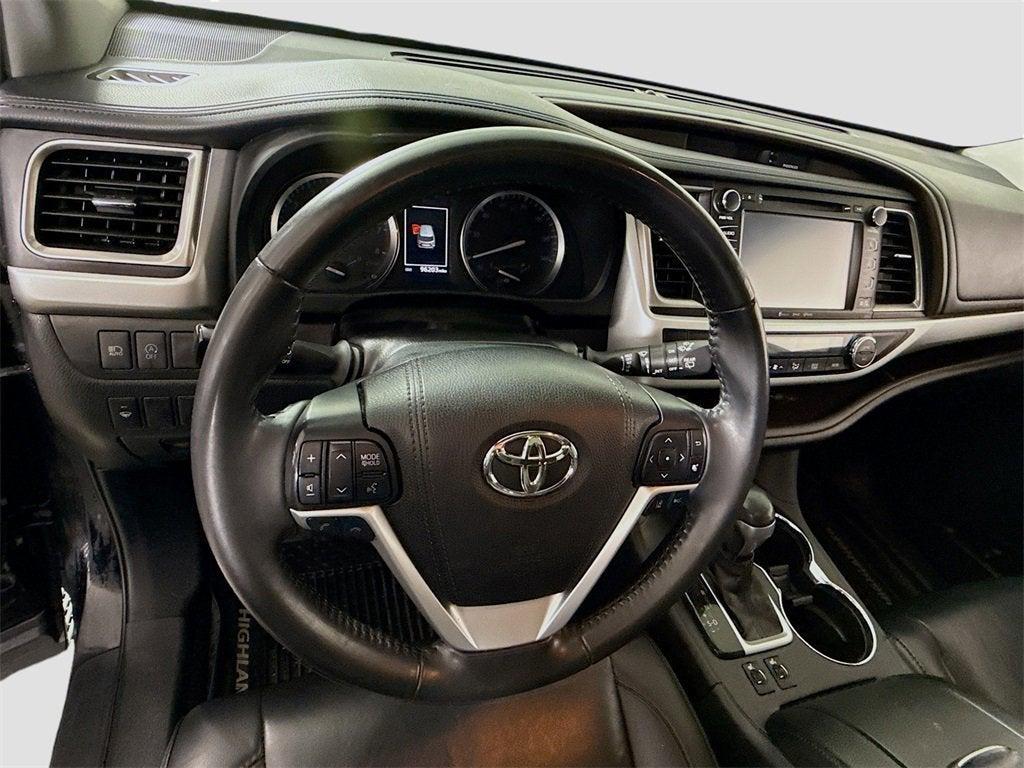 used 2019 Toyota Highlander car, priced at $22,997