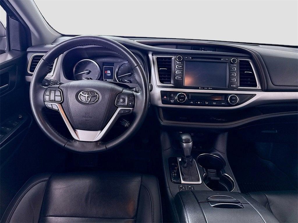 used 2019 Toyota Highlander car, priced at $22,997