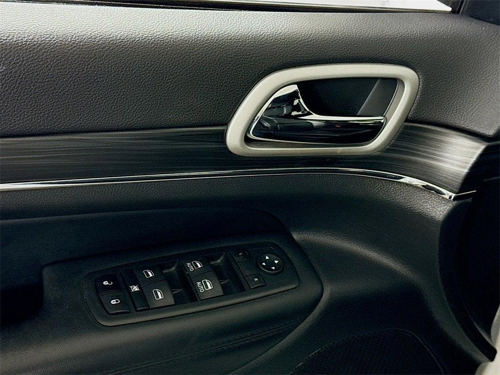 used 2022 Jeep Grand Cherokee WK car, priced at $24,499