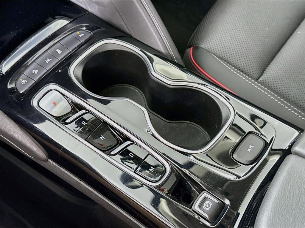used 2023 Buick Envision car, priced at $26,997