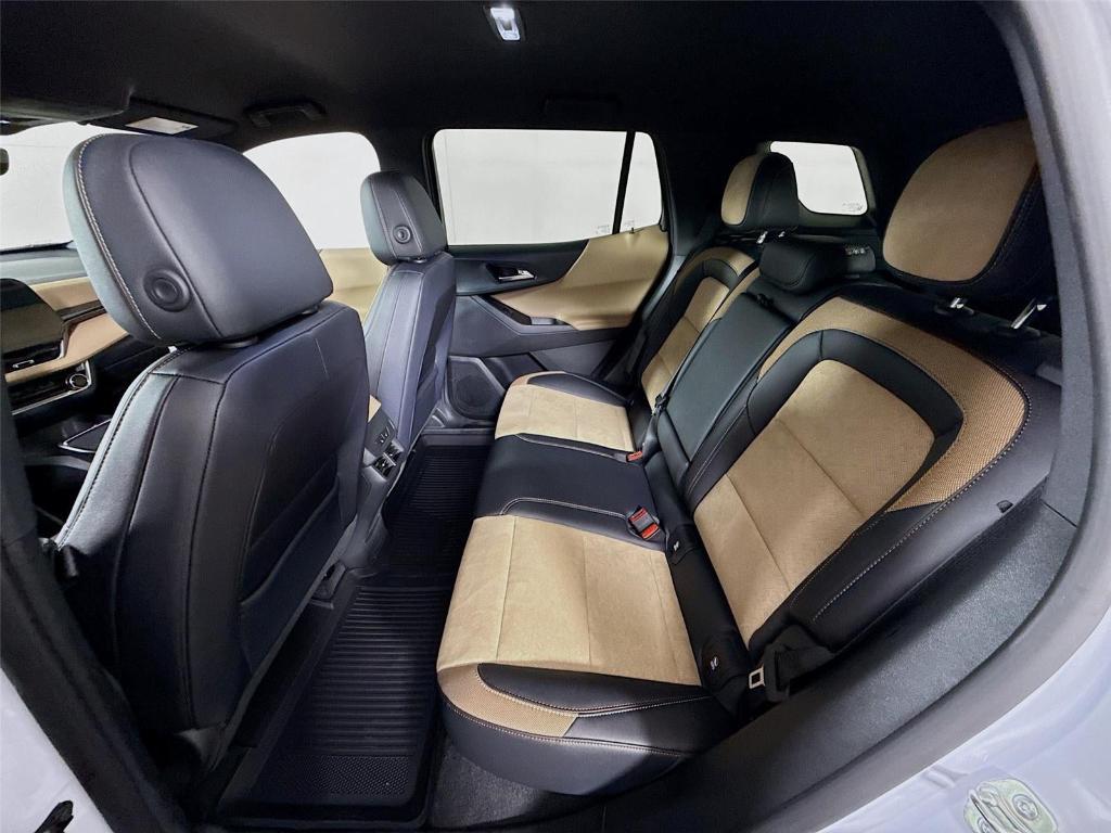 new 2026 Chevrolet Equinox car, priced at $40,655