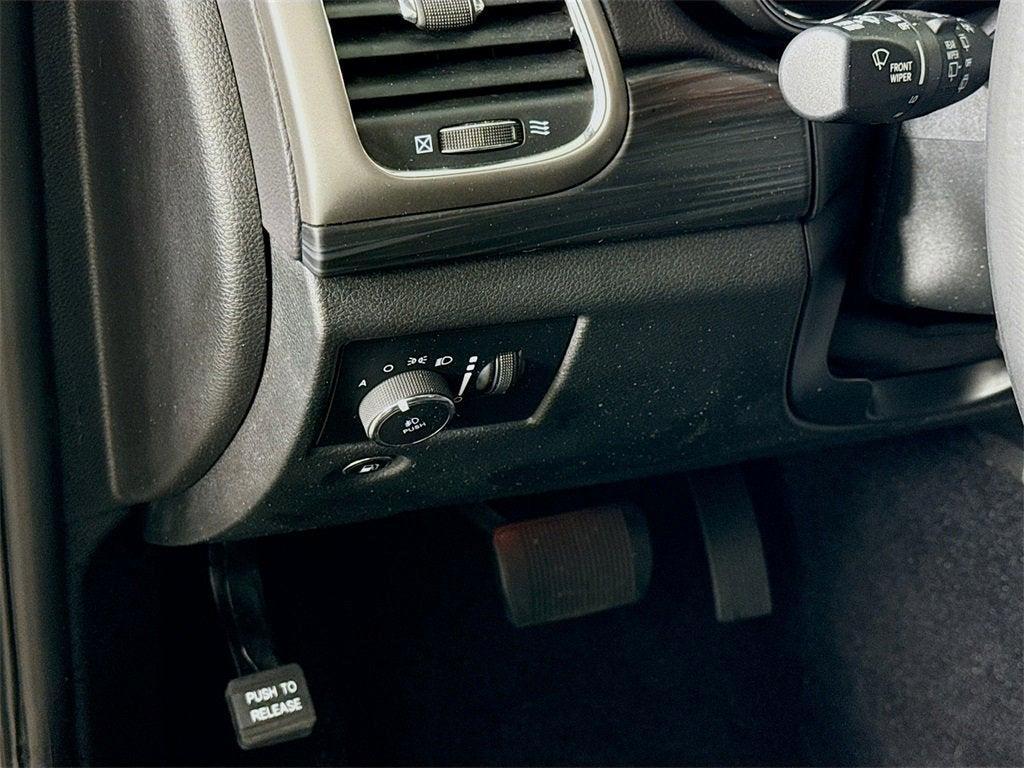 used 2019 Jeep Grand Cherokee car, priced at $22,997