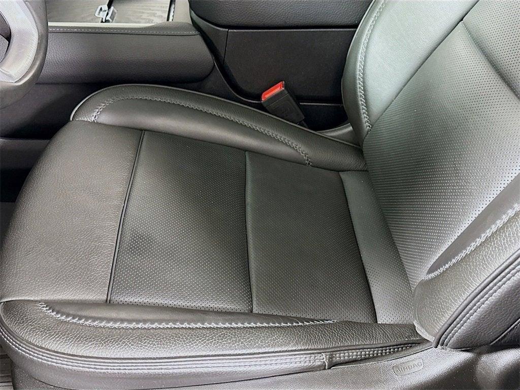 used 2024 GMC Yukon car, priced at $63,997