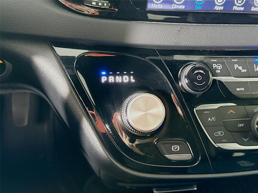 used 2020 Chrysler Pacifica car, priced at $22,997