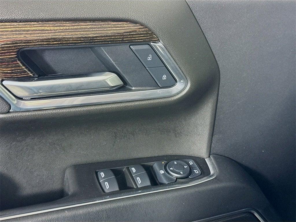 used 2025 GMC Sierra 1500 car, priced at $39,997